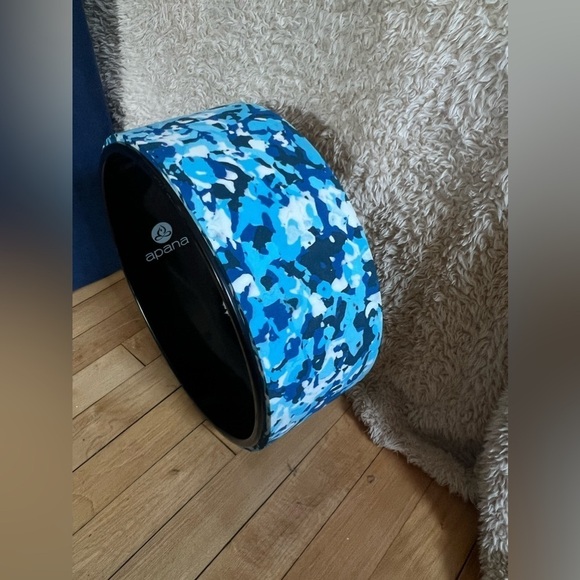 APANA 12" YOGA WHEEL BLUE Camo PRINT STYLE # FLY269 - Picture 1 of 4